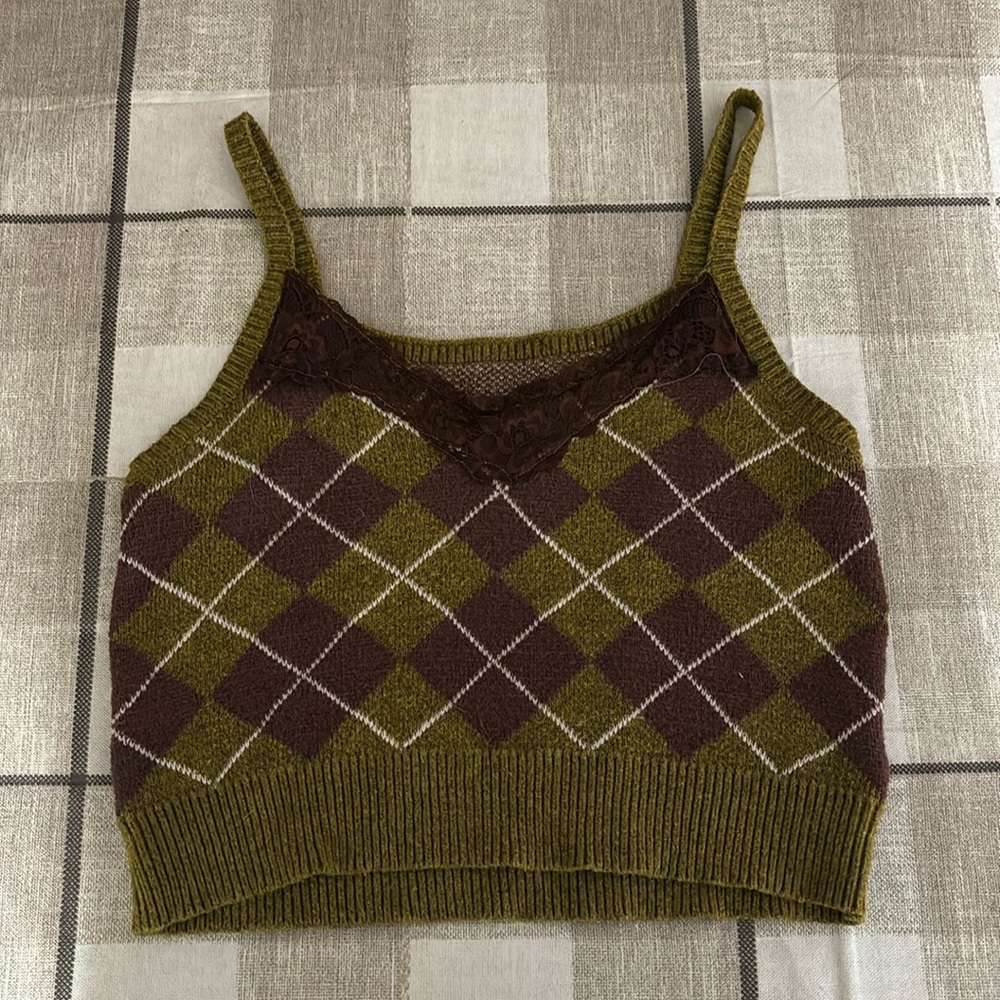 Knitted lace tank